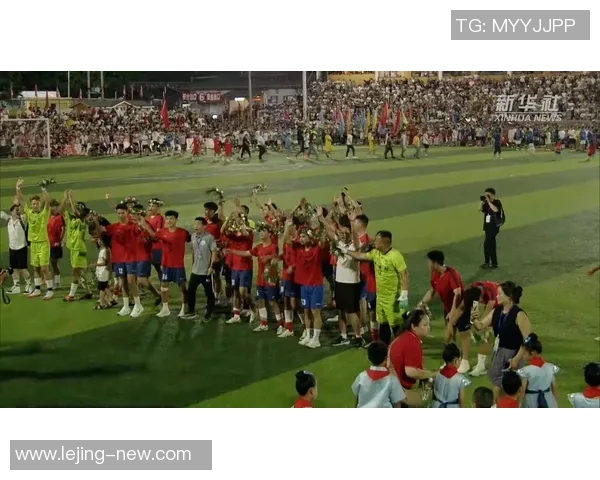 泉州足球市赛盛况空前各队争夺冠军展现青春风采与团队精神